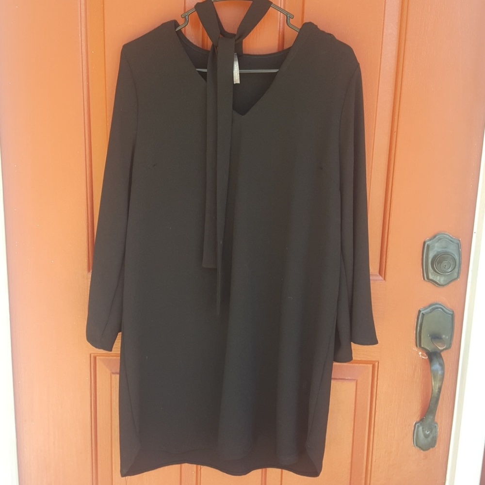 Light weight black dress with tie neck choker